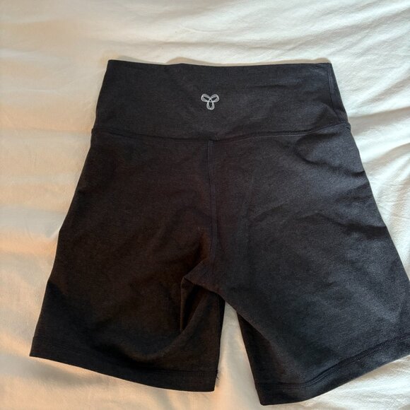 TNA Atmosphere Bike Shorts 7" Size M - Picture 3 of 3